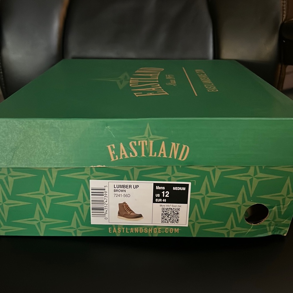 Eastland Size 12D Brand New in Box